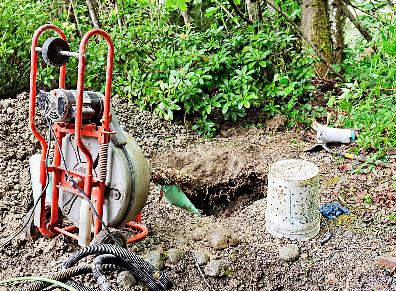 rooter service used on an outdoor pipe to clear out roots within the pipe collinsville il